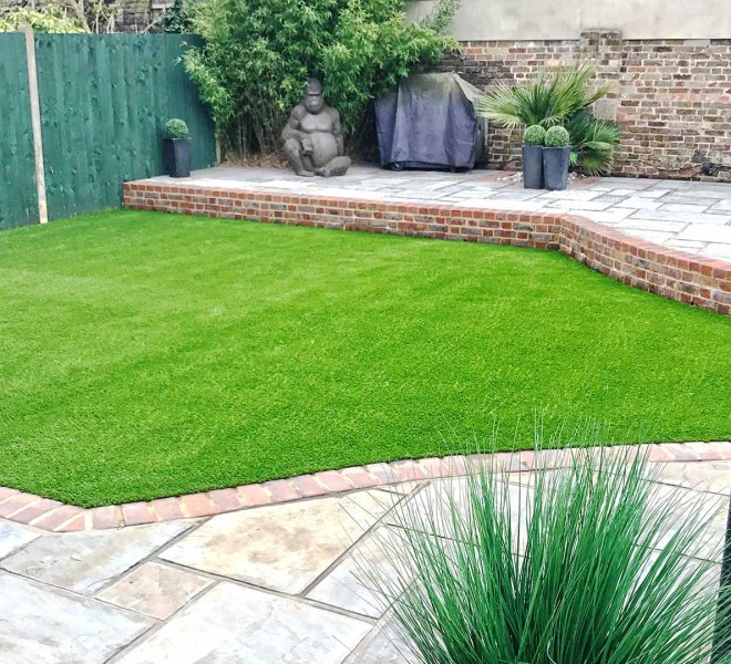 artificial-grass-installation-hampshire